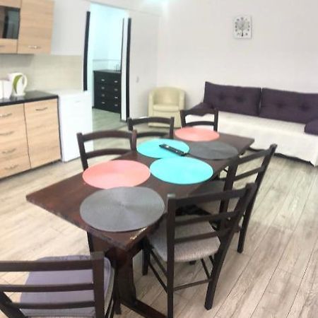 Apartament Ultracentral Vatra Dorneiアパートメント エクステリア 写真