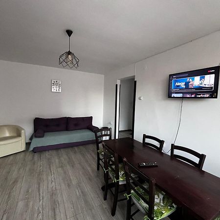 Apartament Ultracentral Vatra Dorneiアパートメント エクステリア 写真