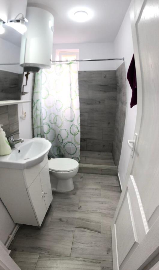 Apartament Ultracentral Vatra Dorneiアパートメント エクステリア 写真