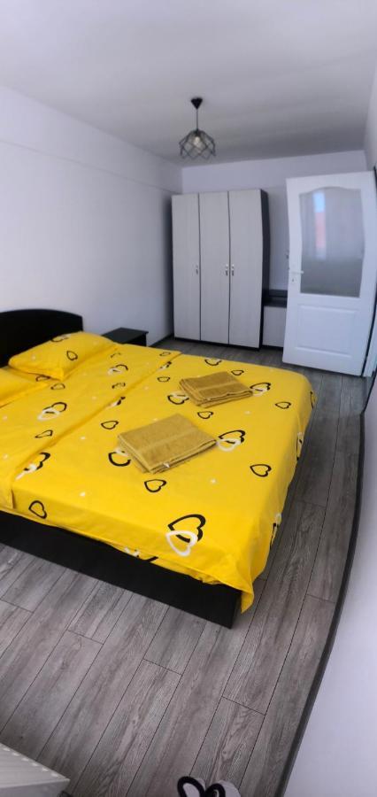 Apartament Ultracentral Vatra Dorneiアパートメント エクステリア 写真